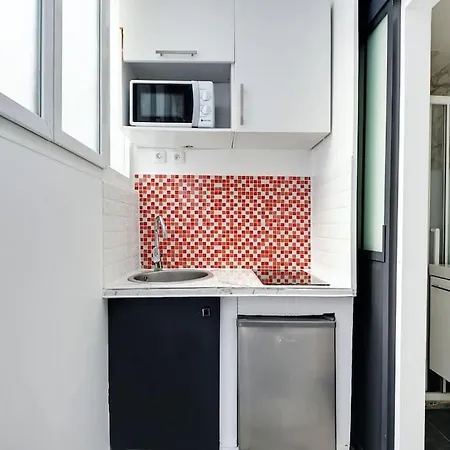 Apartment Paisible 10eme - Canal St Martin