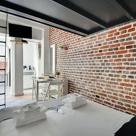 Paisible 10eme - Canal St Martin Apartment Paris